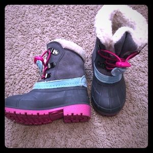 Toddler girl 5/6 snow boots